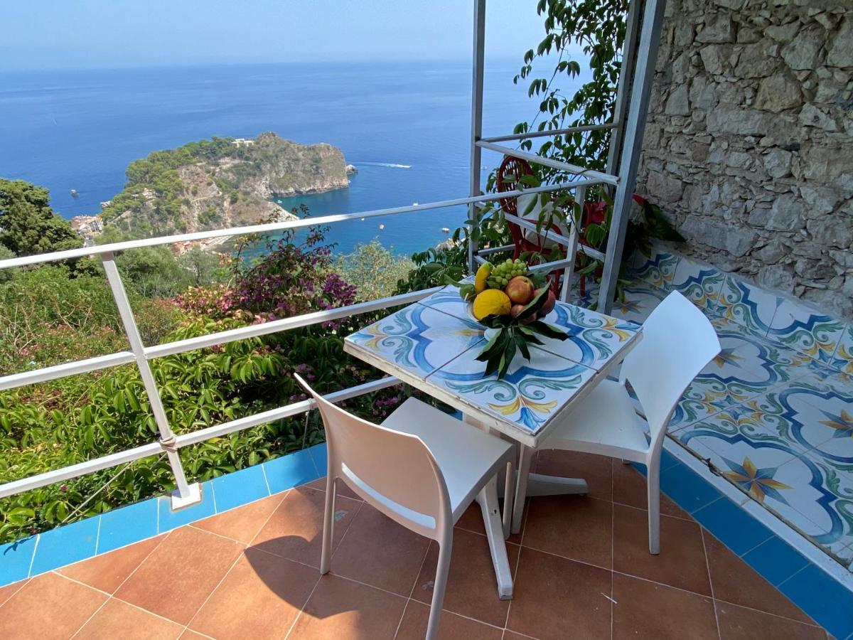 Villa Don Mimi Guarnaschelli La Dependace Taormina Bagian luar foto